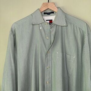Tommy Hilfiger Button Down in Green and White